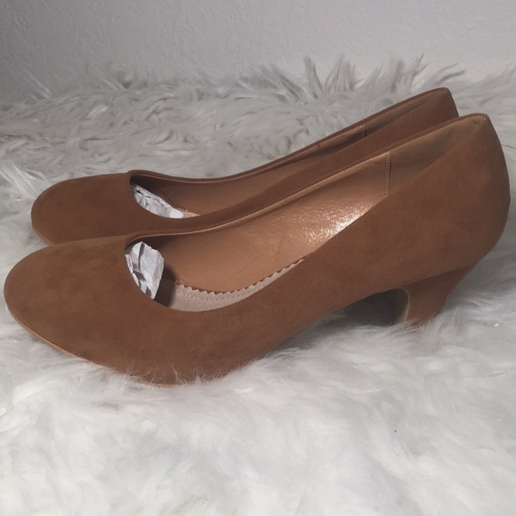 Forever 21 Shoes - Forever mini heels 7.5 New